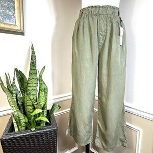 NWT Sanctuary High Rise 14' Wide Leg Elastic Waist Green Pants Small/Medium